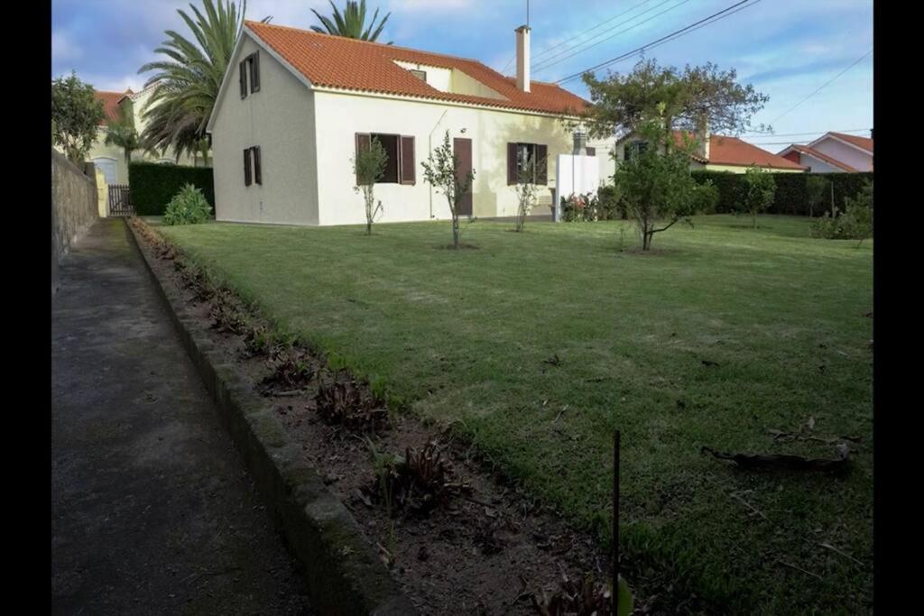 Vila Nova Vila Franca do Campo Exterior photo